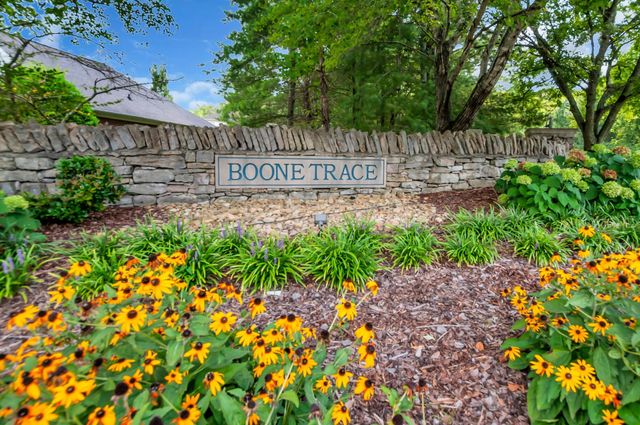 7945 Boone Trce, Nashville, TN 37221