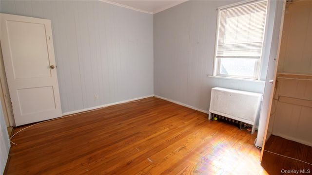 840 Seaman Avenue E 2W, Baldwin, NY 11510