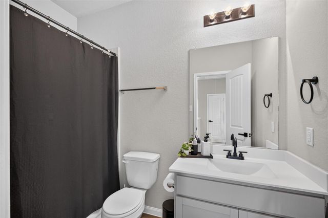 14040 Lamprey Drive, Conroe, TX 77384