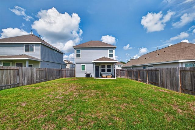 14040 Lamprey Drive, Conroe, TX 77384
