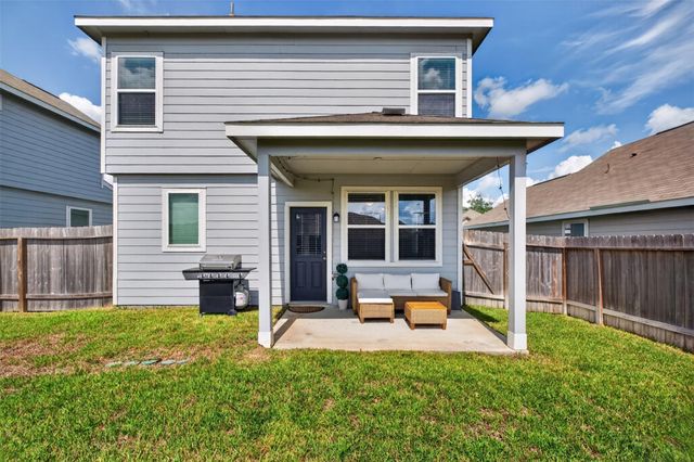 14040 Lamprey Drive, Conroe, TX 77384