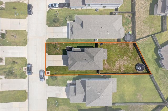 14040 Lamprey Drive, Conroe, TX 77384
