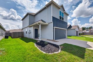 14040 Lamprey Drive, Conroe, TX 77384