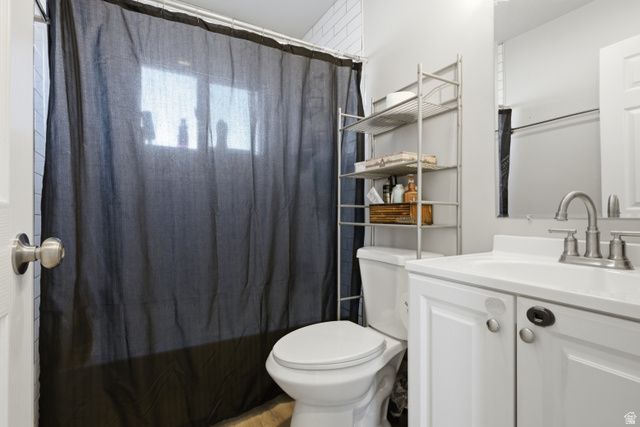 5802 S 4580 W, Kearns, UT 84118