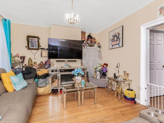 18 Porach Street, Yonkers, NY 10701