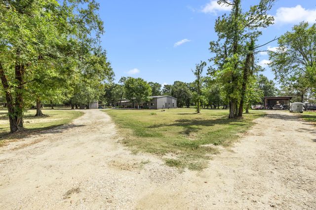 23602 Interstate 10, Wallisville, TX 77597