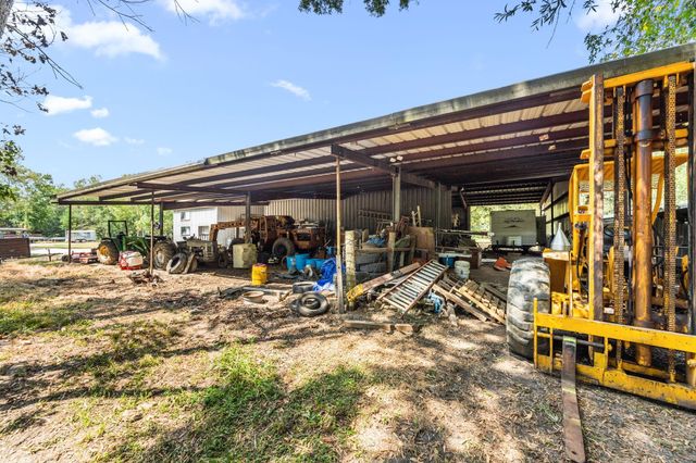 23602 Interstate 10, Wallisville, TX 77597