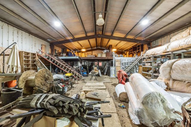 23602 Interstate 10, Wallisville, TX 77597