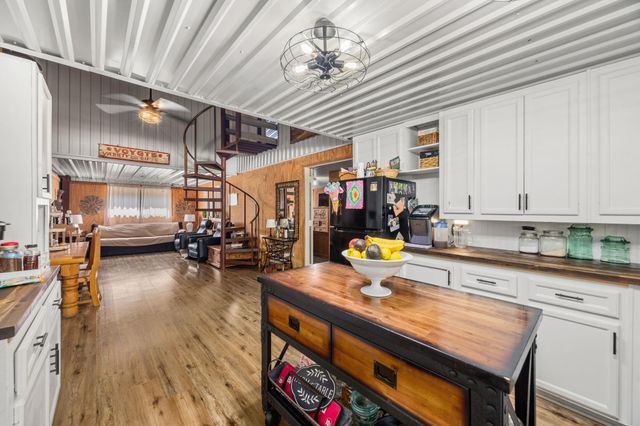 23602 Interstate 10, Wallisville, TX 77597