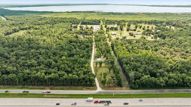 23602 Interstate 10, Wallisville, TX 77597