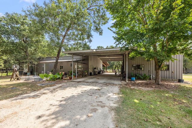 23602 Interstate 10, Wallisville, TX 77597