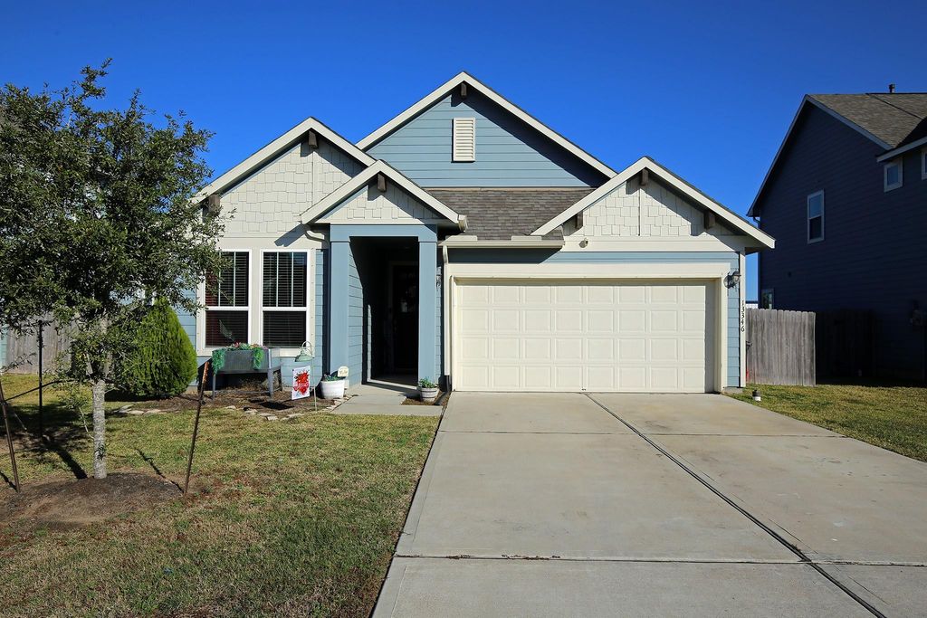 13346 Pecan Trails Drive, Santa Fe, TX 77510
