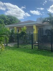 30900 SW 189th Ave 2, Homestead, FL 33030