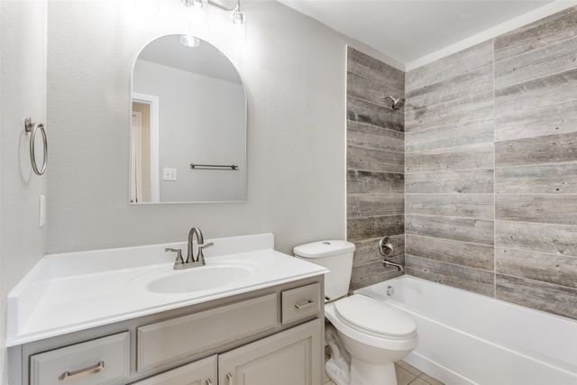 12161 Thicket Bend Drive, Fort Worth, TX 76244