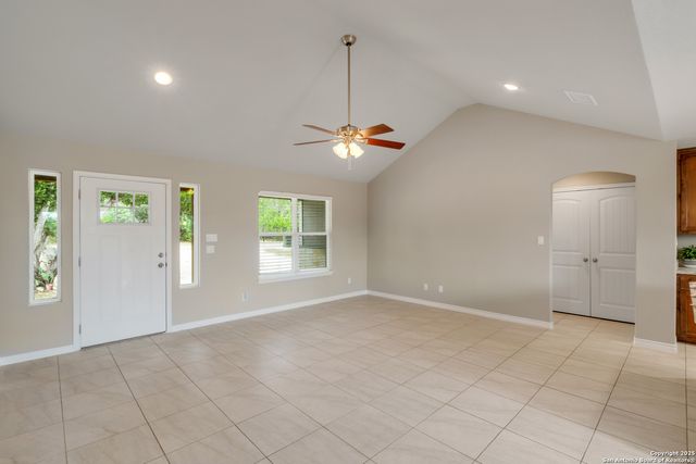 1302 Echo Meadow, Spring Branch, TX 78070