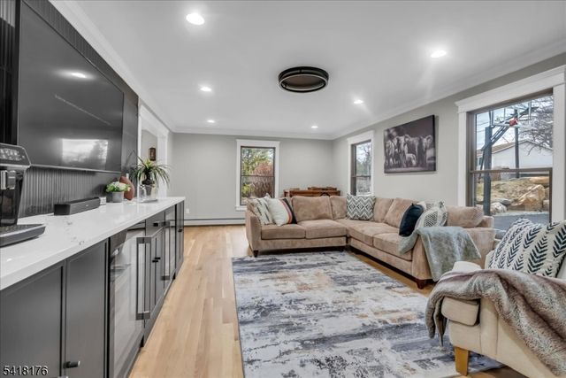 40 Alvin Rd, West Milford Twp., NJ 07480