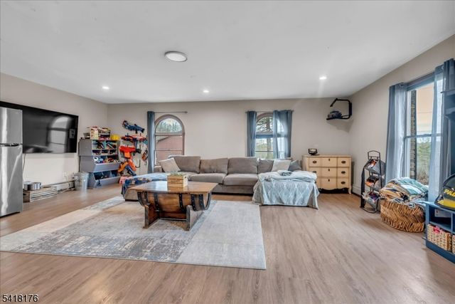 40 Alvin Rd, West Milford Twp., NJ 07480