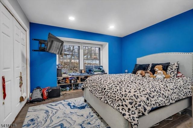 40 Alvin Rd, West Milford Twp., NJ 07480