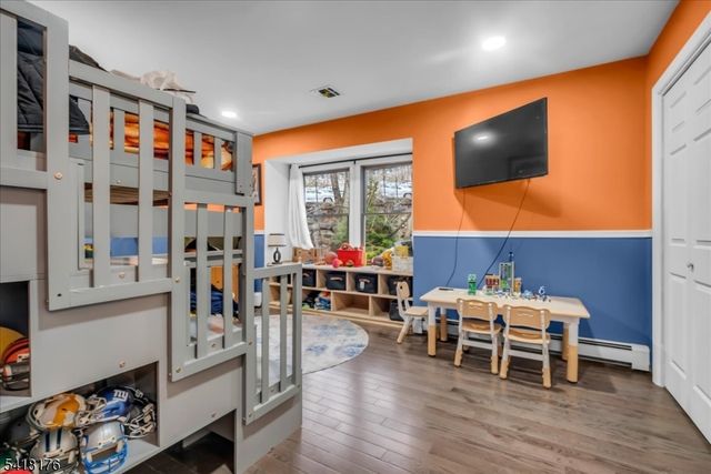 40 Alvin Rd, West Milford Twp., NJ 07480