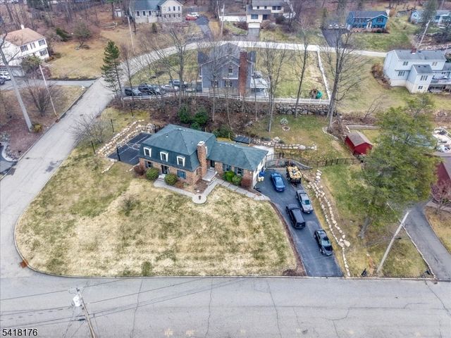 40 Alvin Rd, West Milford Twp., NJ 07480