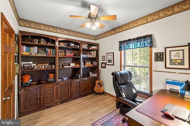 175 KNORR RD, Gettysburg, PA 17325