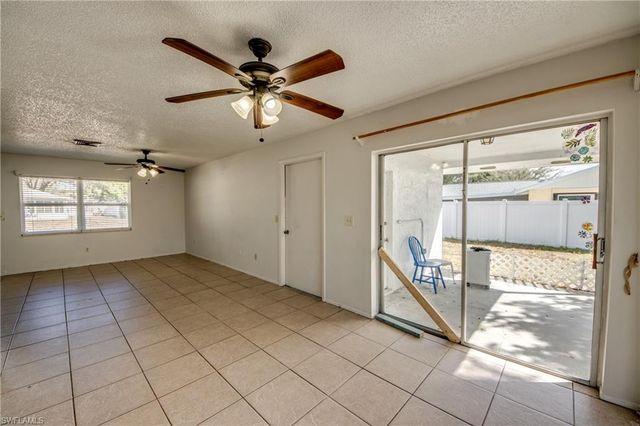 1384 Sourwood CT, North Fort Myers, FL 33917