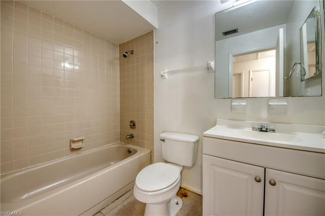 1384 Sourwood CT, North Fort Myers, FL 33917