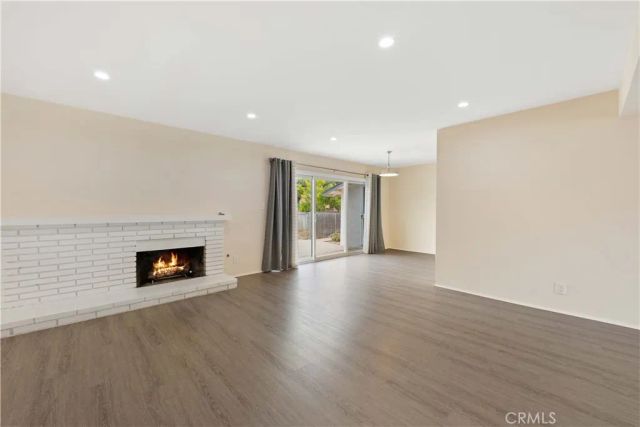 4694 Walnut, Simi Valley, CA 93063