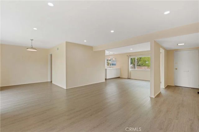 4694 Walnut, Simi Valley, CA 93063