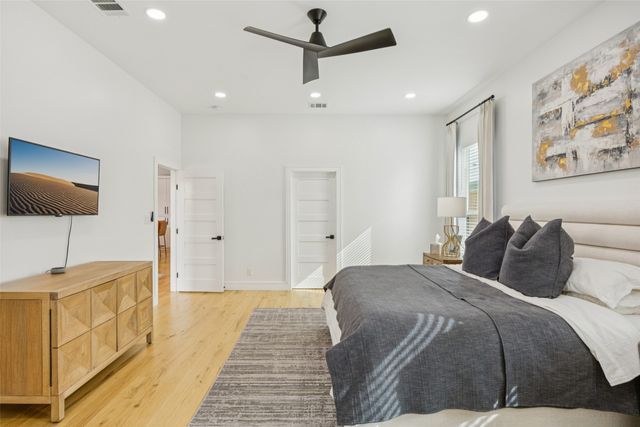 503 N Peak Street, Dallas, TX 75246