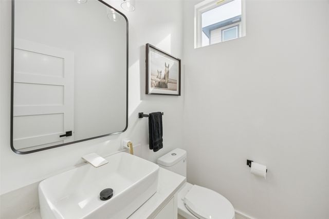 503 N Peak Street, Dallas, TX 75246