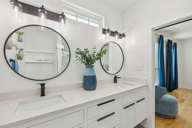 503 N Peak Street, Dallas, TX 75246