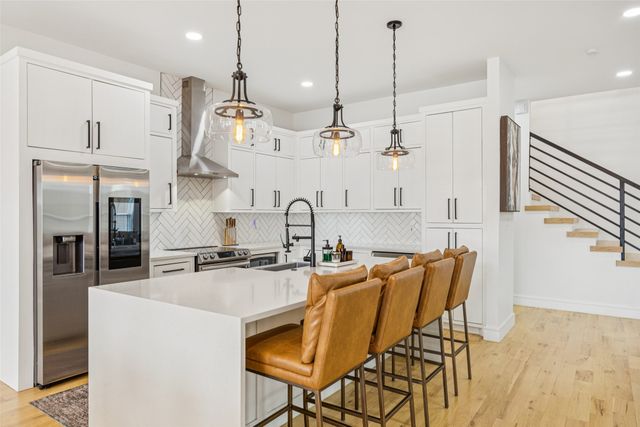 503 N Peak Street, Dallas, TX 75246