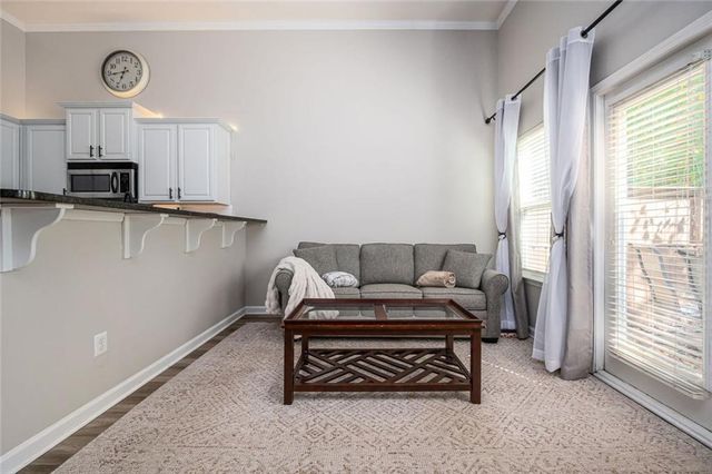 1761 Liberty Parkway, Atlanta, GA 30318