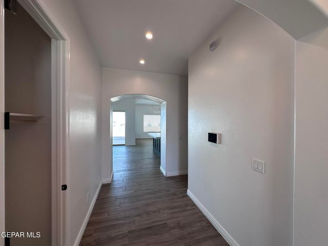 337 EMERALD NIGHT, Horizon City, TX 79928