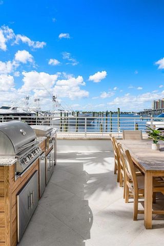 180 Lake Drive 2-302, Palm Beach Shores, FL 33404
