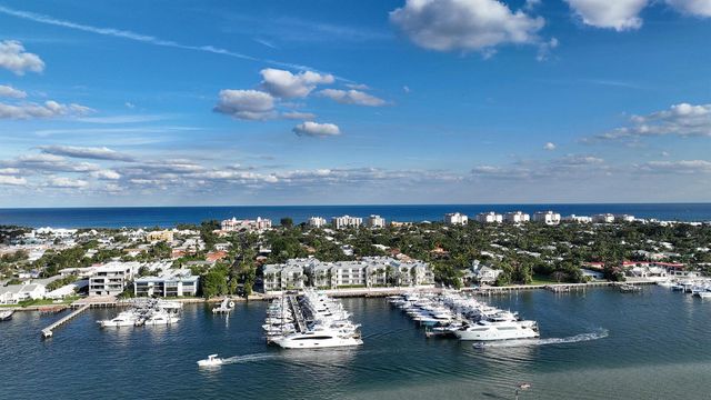180 Lake Drive 2-302, Palm Beach Shores, FL 33404