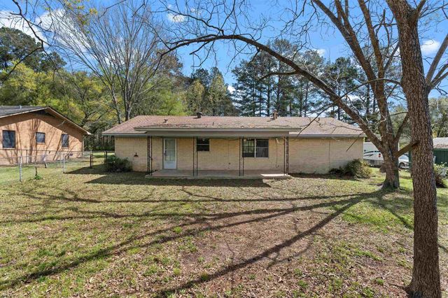 135 Mullins, Tatum, TX 75691