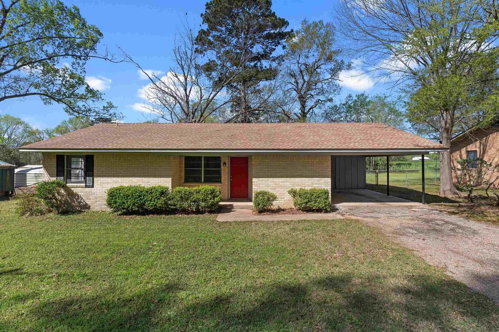 135 Mullins, Tatum, TX 75691