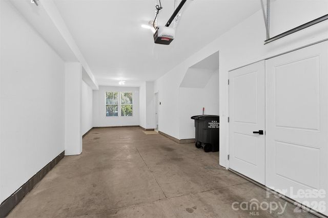 948 Broad River Lane, Charlotte, NC 28211