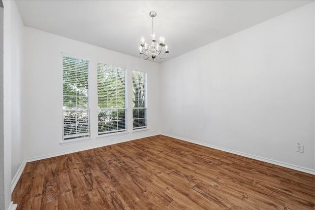 7304 Summit Parc Drive, Dallas, TX 75249