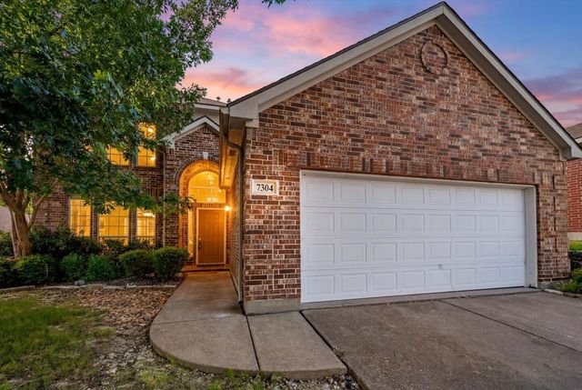 7304 Summit Parc Drive, Dallas, TX 75249