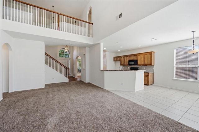 7304 Summit Parc Drive, Dallas, TX 75249