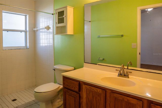 11315 LAKE DRIVE, Leesburg, FL 34788