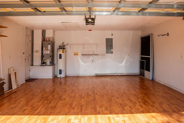 11315 LAKE DRIVE, Leesburg, FL 34788