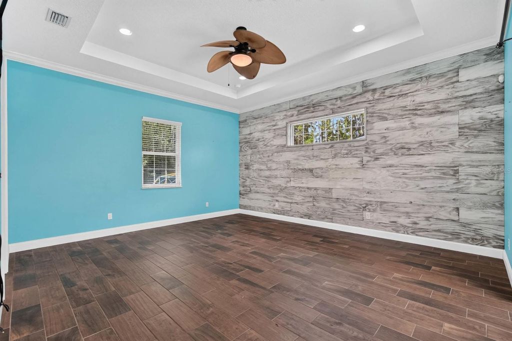 Image 20 of property listing at 3650 PONETA AVENUE, New Smyrna Beach, FL 32168