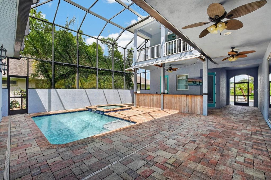 Image 4 of property listing at 3650 PONETA AVENUE, New Smyrna Beach, FL 32168