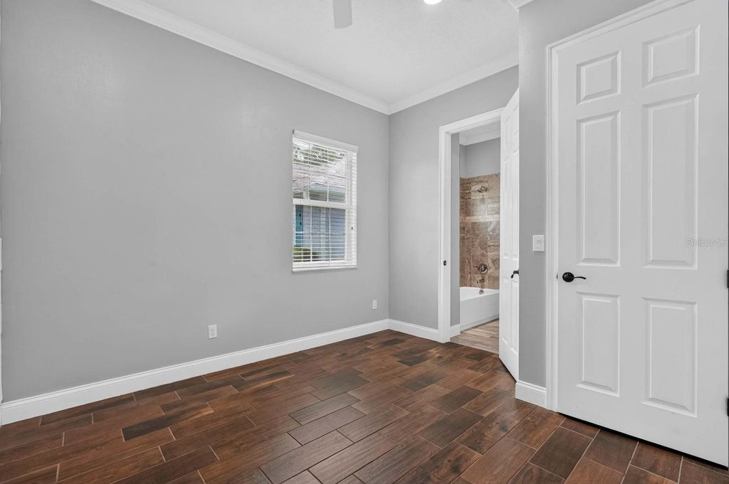 Image 31 of property listing at 3650 PONETA AVENUE, New Smyrna Beach, FL 32168