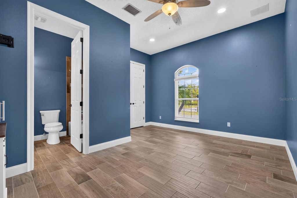 Image 45 of property listing at 3650 PONETA AVENUE, New Smyrna Beach, FL 32168