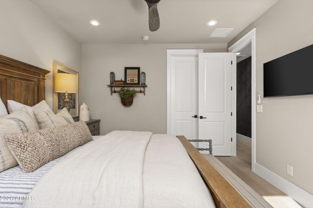 509 E HAYWARD Avenue, Phoenix, AZ 85020